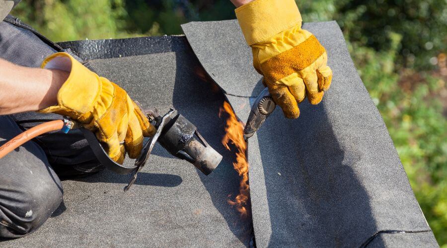 Professional flood damage restoration services in Huntland, TN